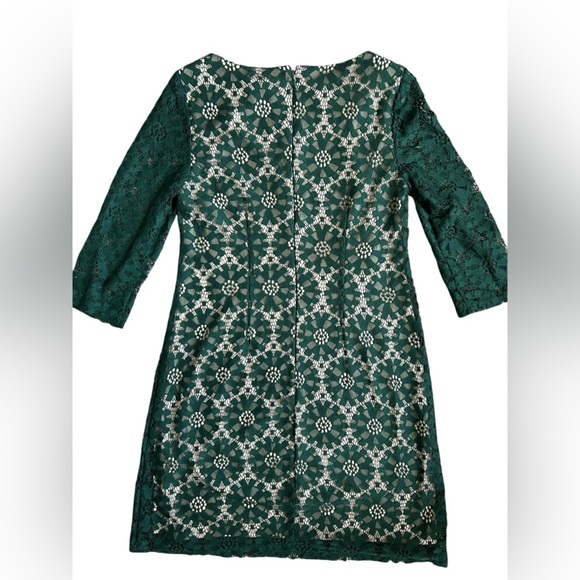 Jessica Howard Emerald Green Lace Dress w/3/4 sleeves and nude lining size 10 - Picture 6 of 14